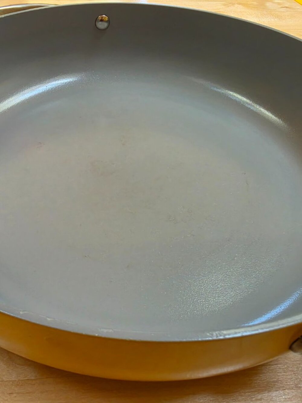 Caraway 12" Ceramic Fry Pan with Lid - EUC - Picture 11 of 12